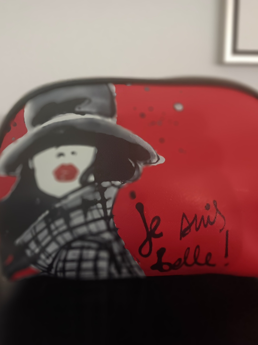 & Other Stories Red, Black and White 'Je suis belle' Cosmetic Pouch